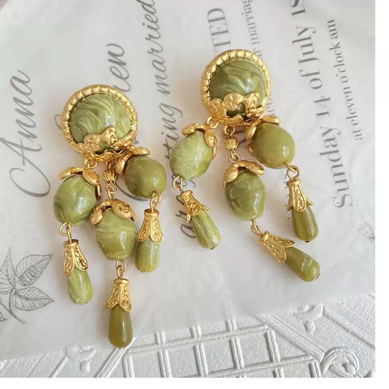 铜合金琉璃耳饰 《绿杏青衫》中古vintage波西米亚风扫肩树脂耳钉