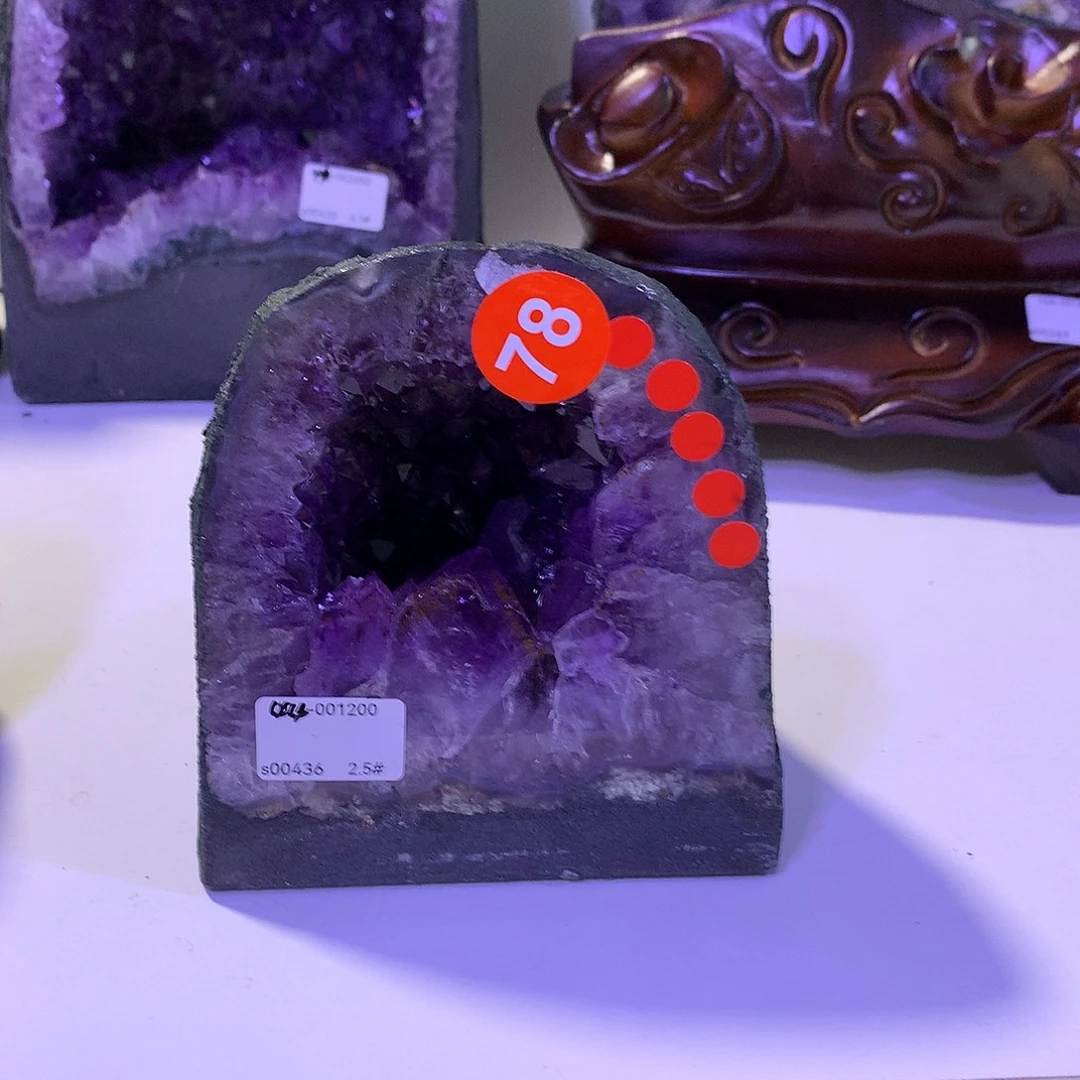 紫晶未镶嵌大型摆件（非配饰）