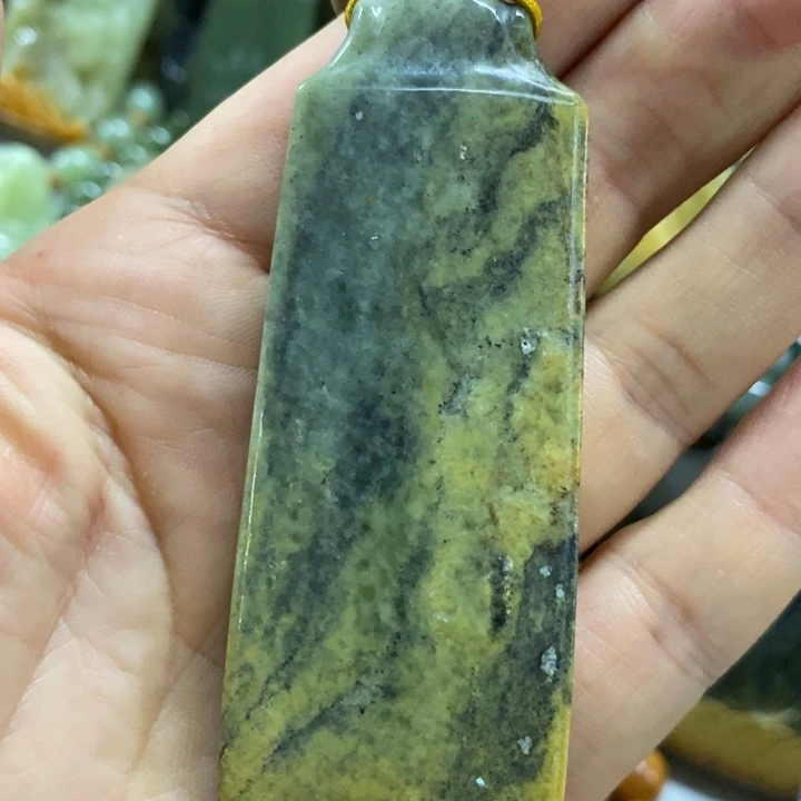 手链未镶嵌岫岩河磨玉（透闪石质玉）