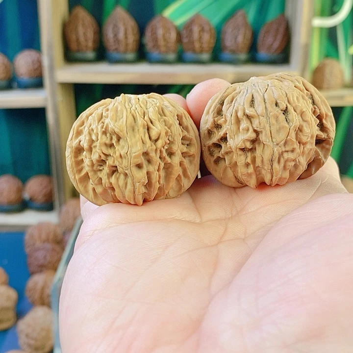 吊坠文玩核桃山地磨盘41尺