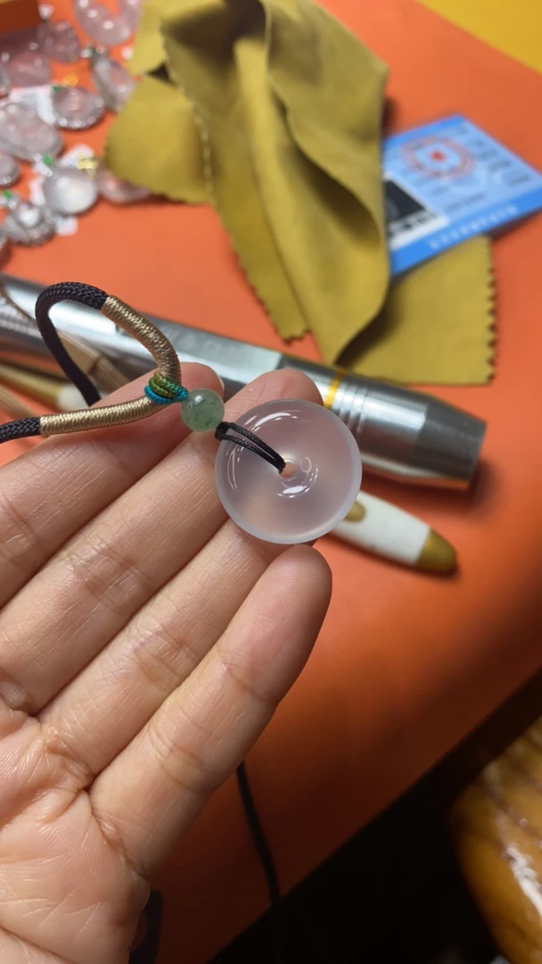 石英质玉平安扣子