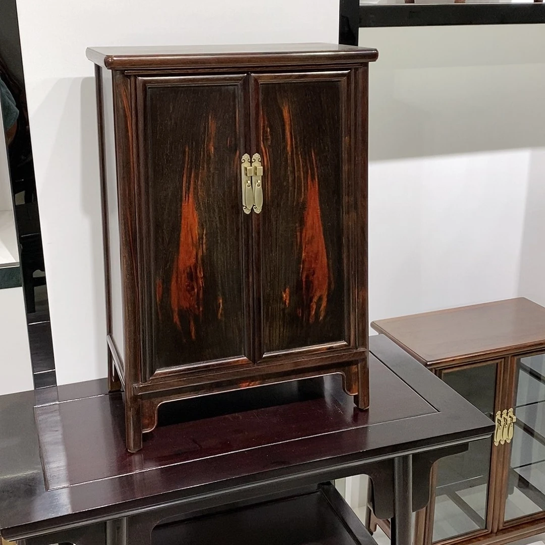 红酸枝木类成套家具风**阻