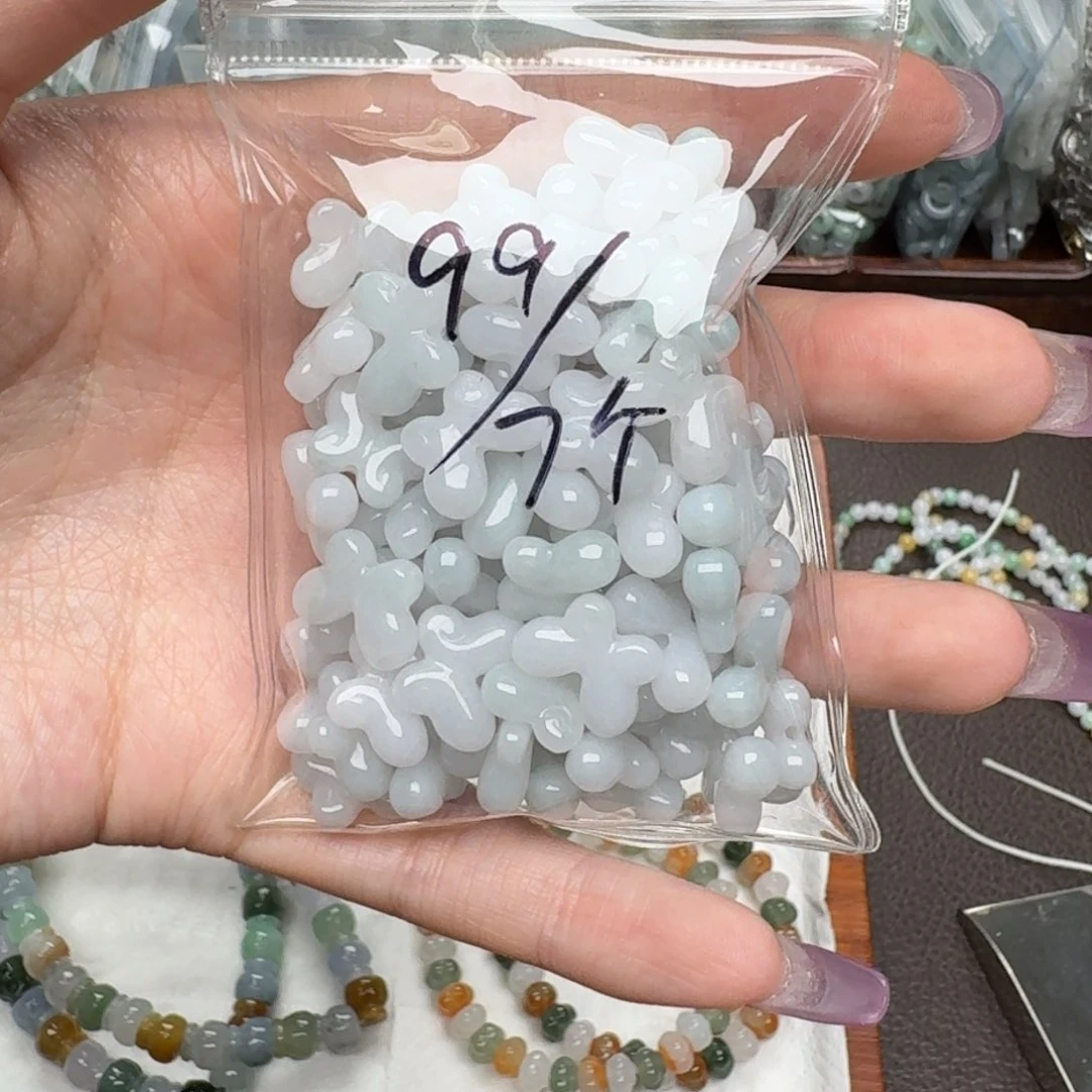 翡翠挂件未镶嵌福利