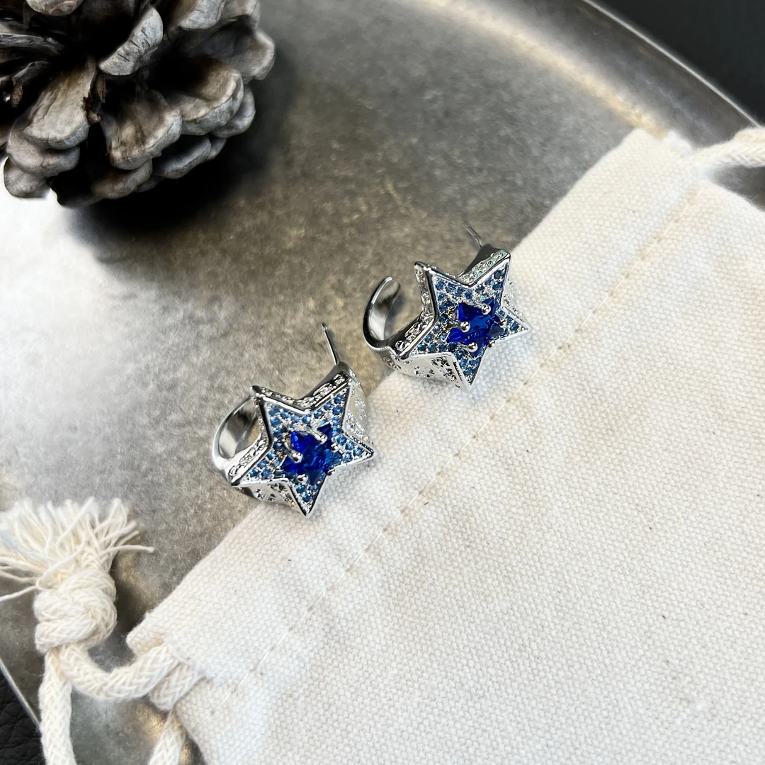 铜合金耳饰 小众设计蓝锆五角星耳环一对AH226