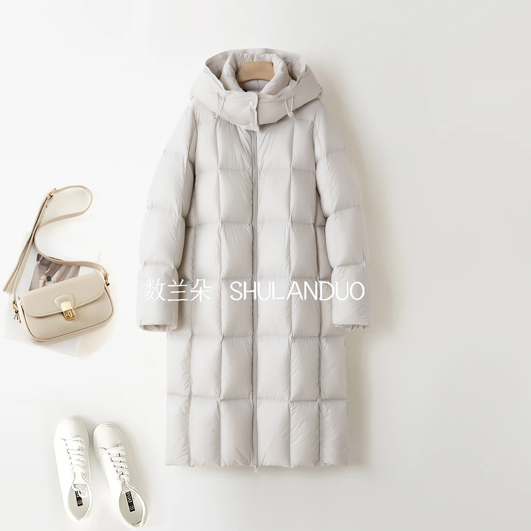 【95白鹅绒】数兰朵长款连帽女士保暖冬季鹅绒服 加厚三防轻盈压格