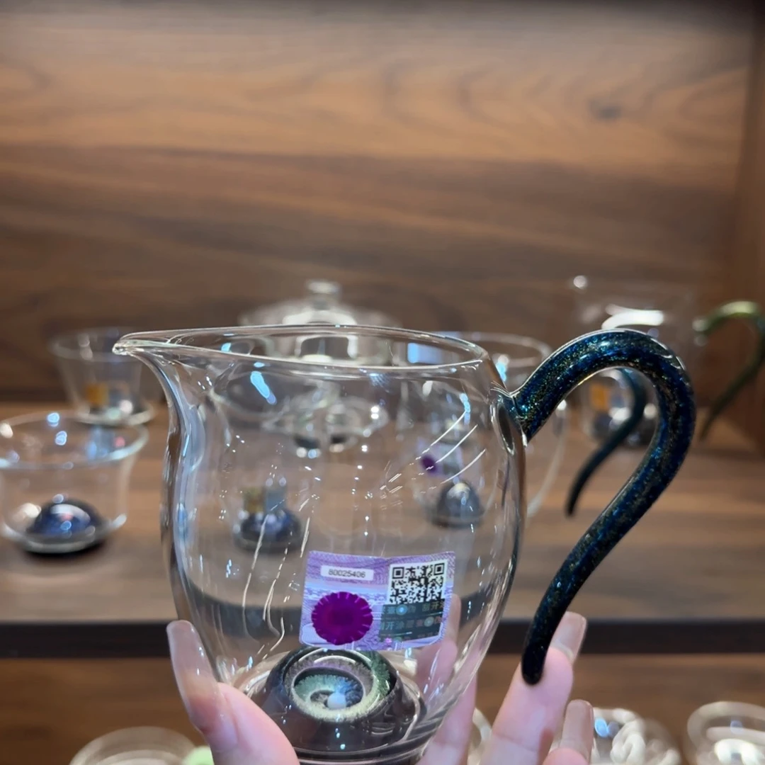 J****i禾器星云怡然暗夜金。。。。。。