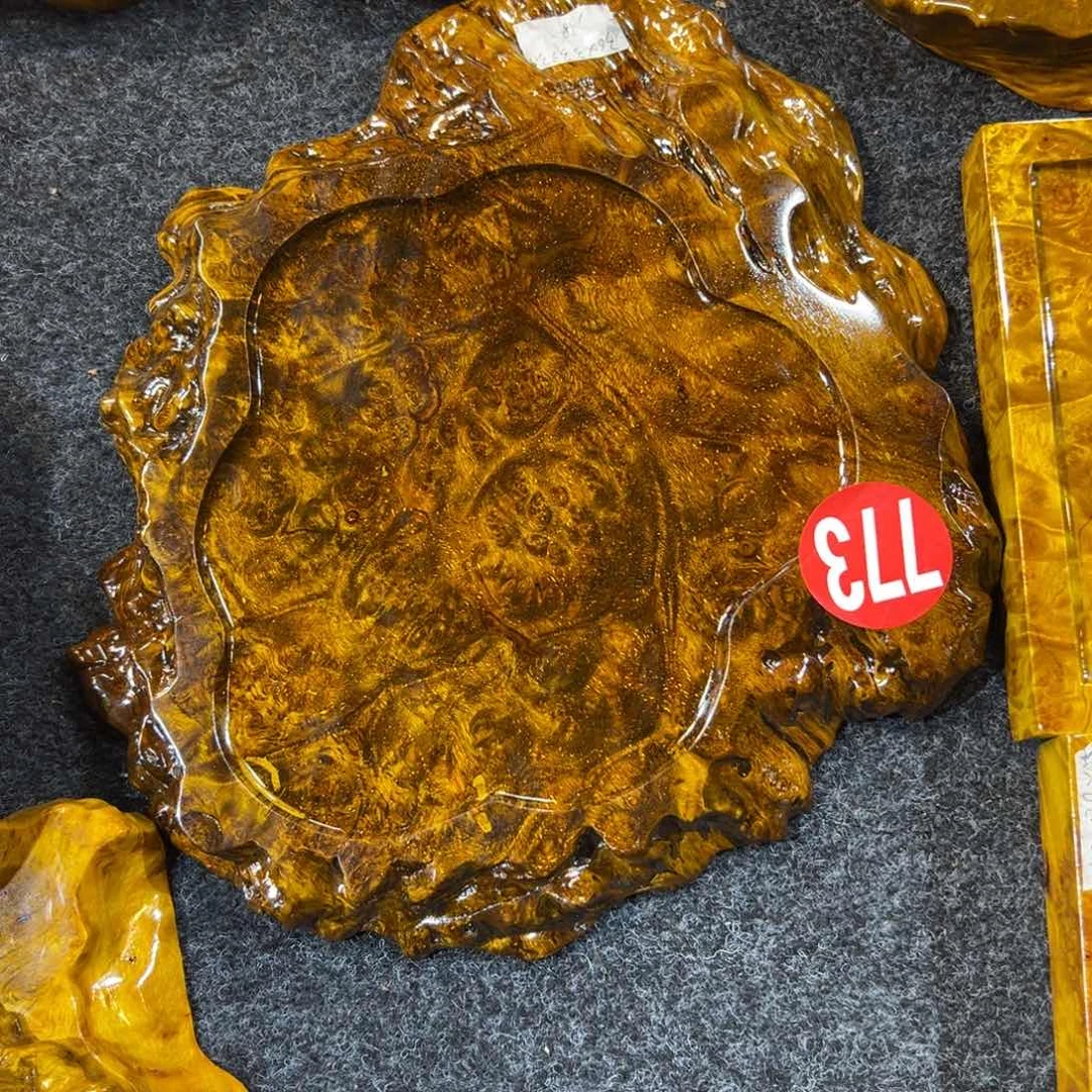 坦***笑缅甸黄金樟全实木茶盘