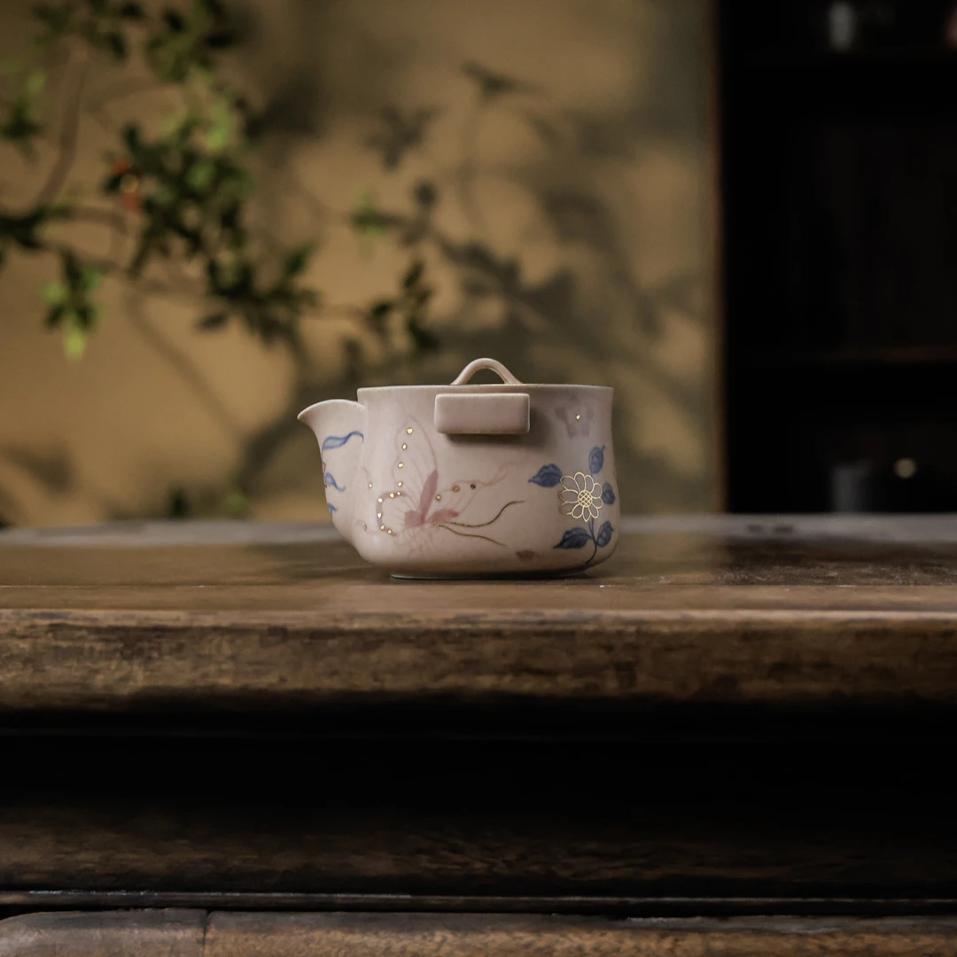 【小田甄陶】粉黛釉-了物-蝴蝶相知宝瓶（了物0411）