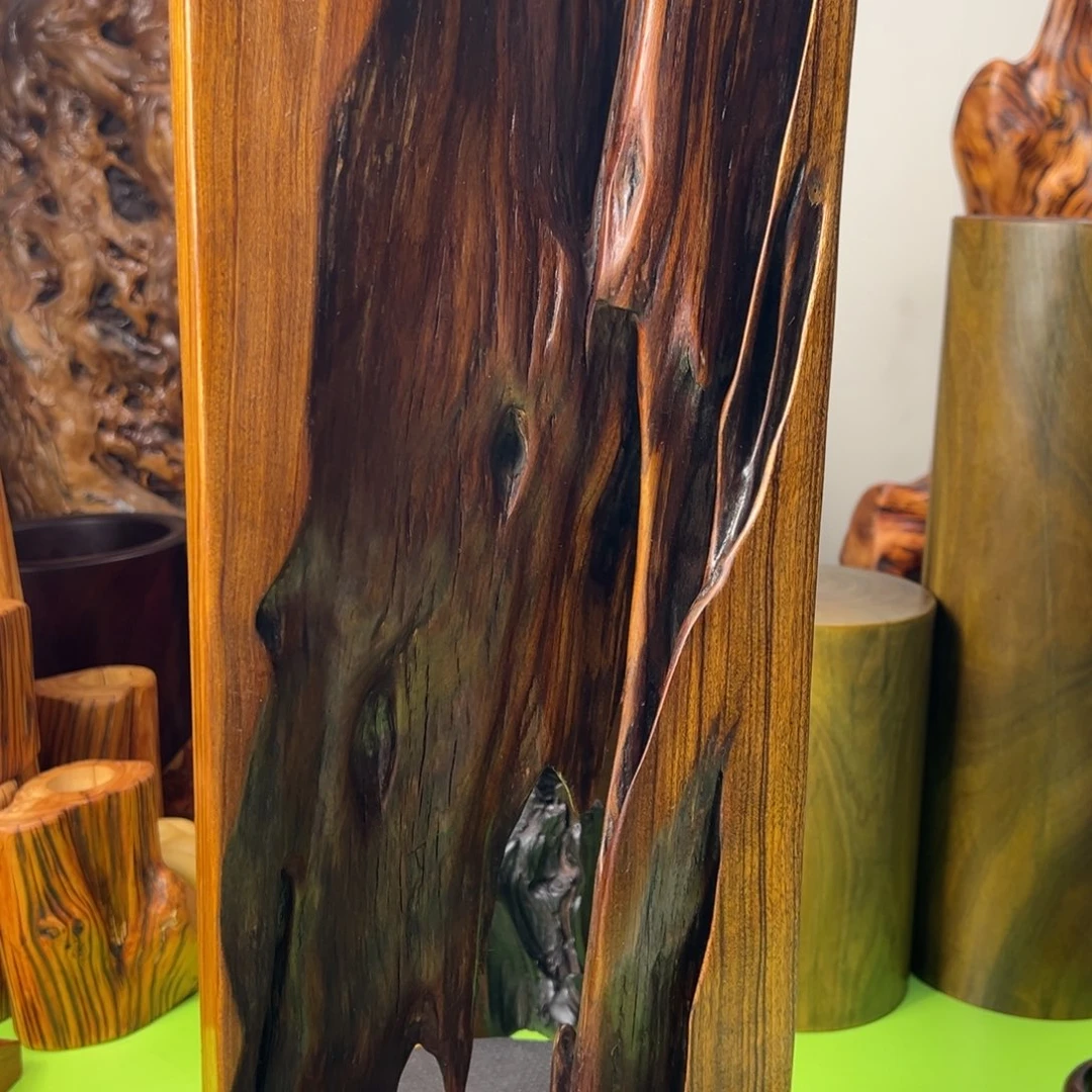 大果紫檀（缅甸花梨）空*