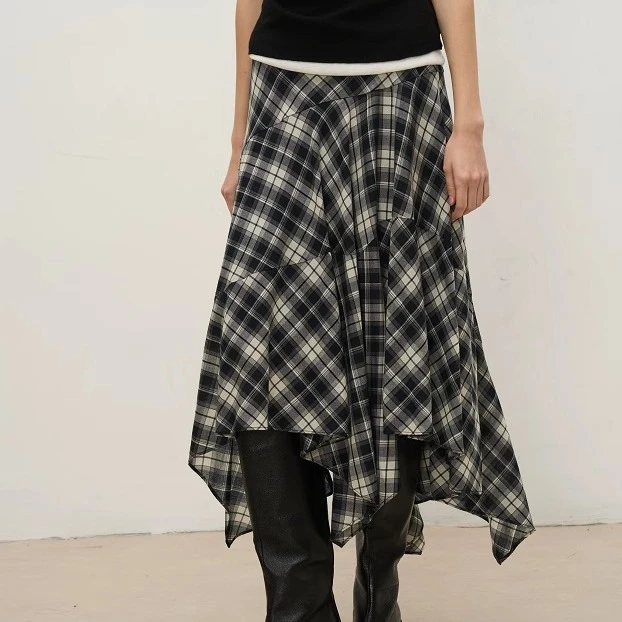 摇滚少女！解构主义斜裁 不规则下摆复古格纹半裙