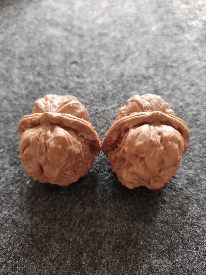 延庆蛤蟆头核桃手把件精品文玩核桃骨质好上色快