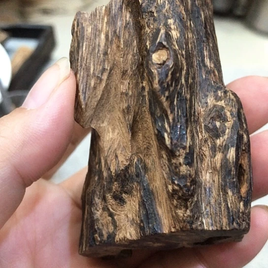 沉香摆件C****a沉 香摆件