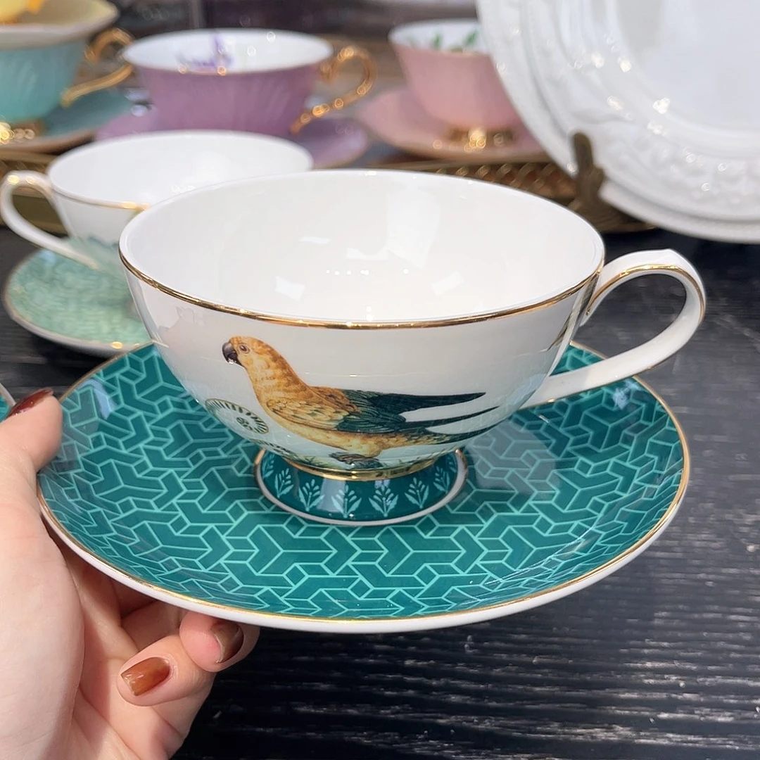 骨瓷//////////////