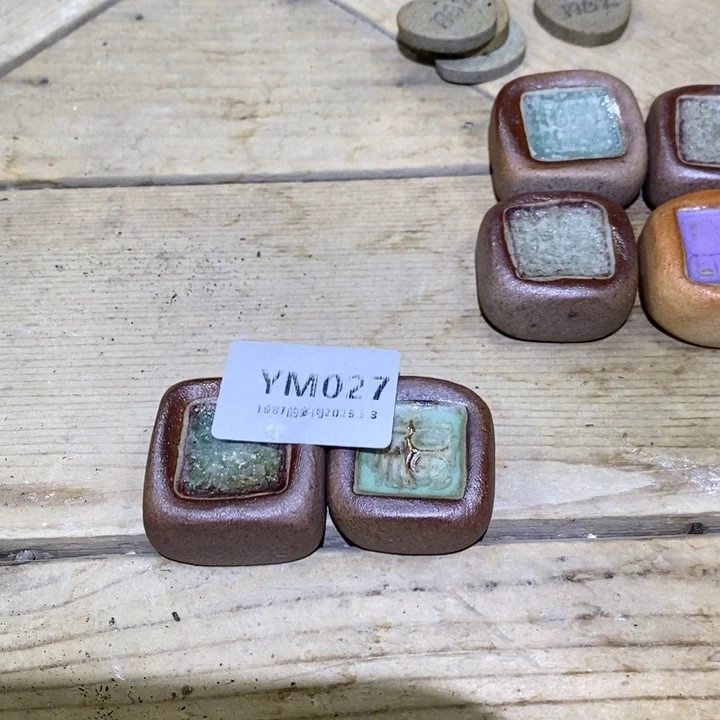 粗砂花盆小****YM027已配已配