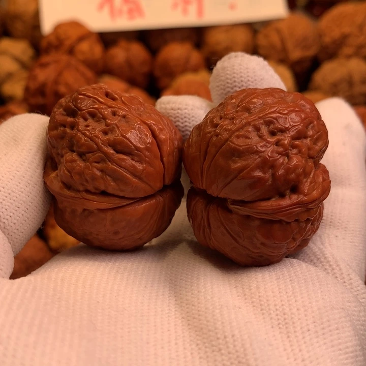 文玩核桃吊坠42哦哦哦哦