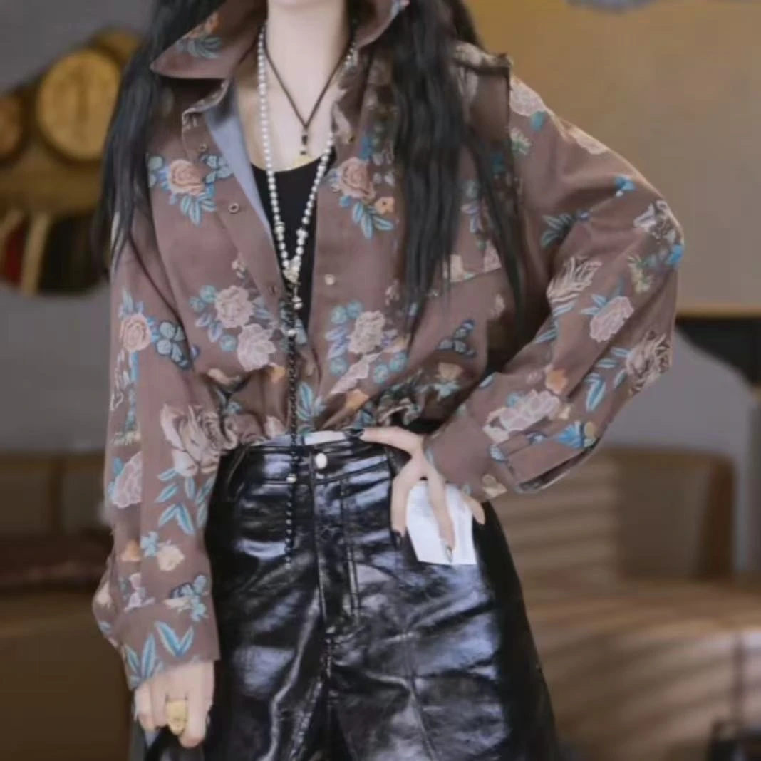 蝴蝶印花短款衬衫外套