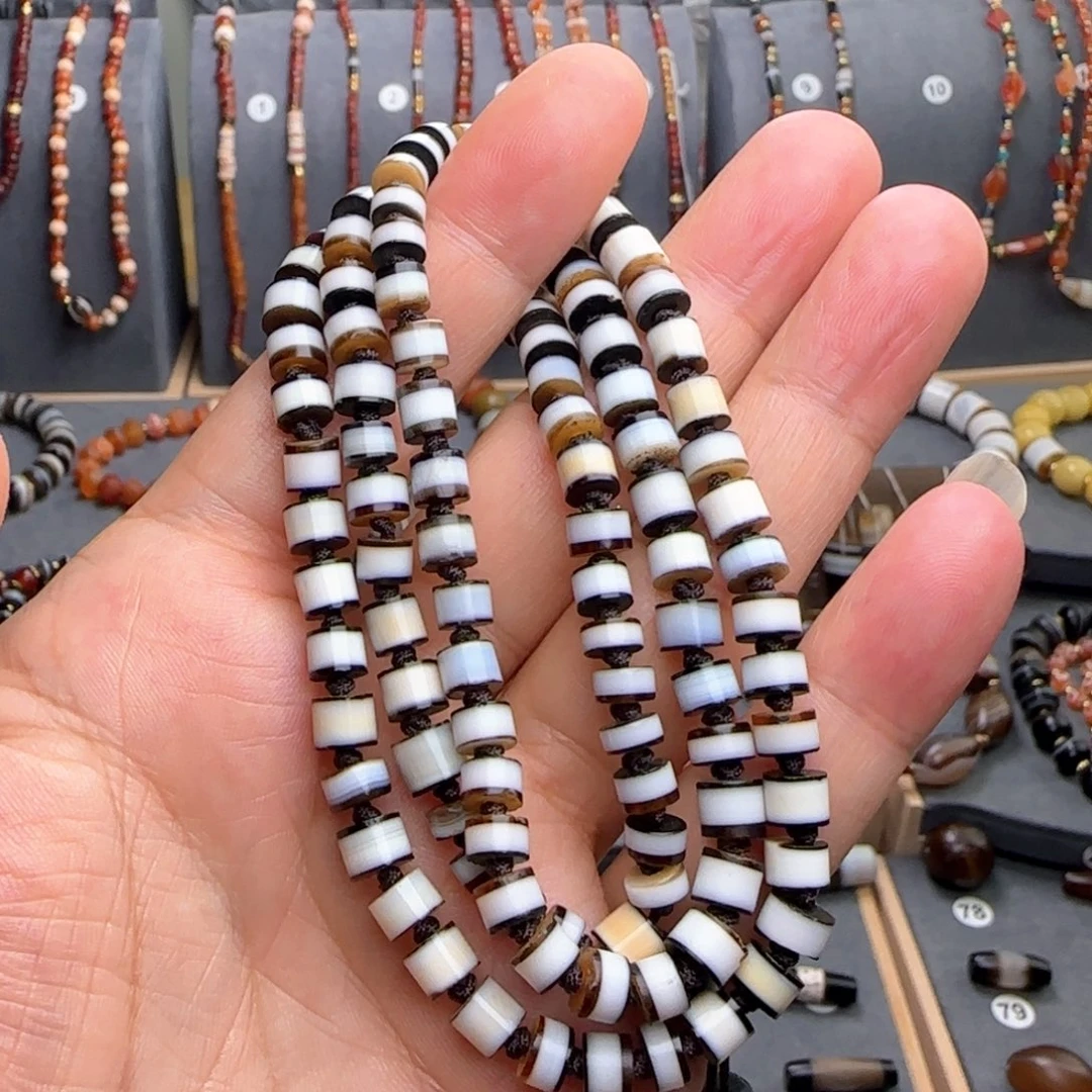 未镶嵌颈饰玛瑙/玉髓