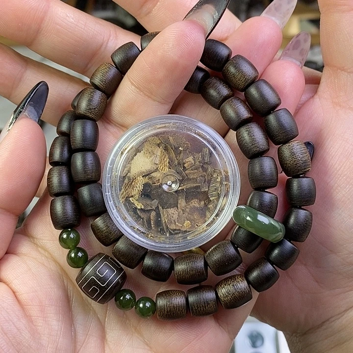 沉香沉香碎屑老*夕越南芽庄白棋楠