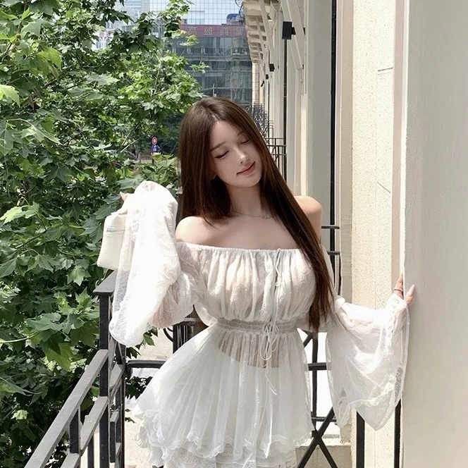 法式仙女上衣2025秋季法式一字肩系带收腰薄款喇叭袖蕾丝钩花衬衫
