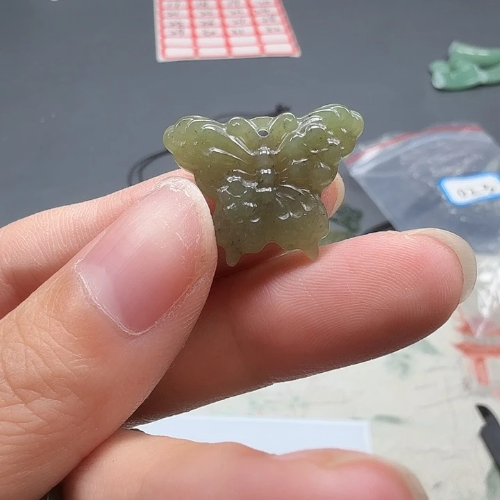 和田玉未镶嵌颈饰023