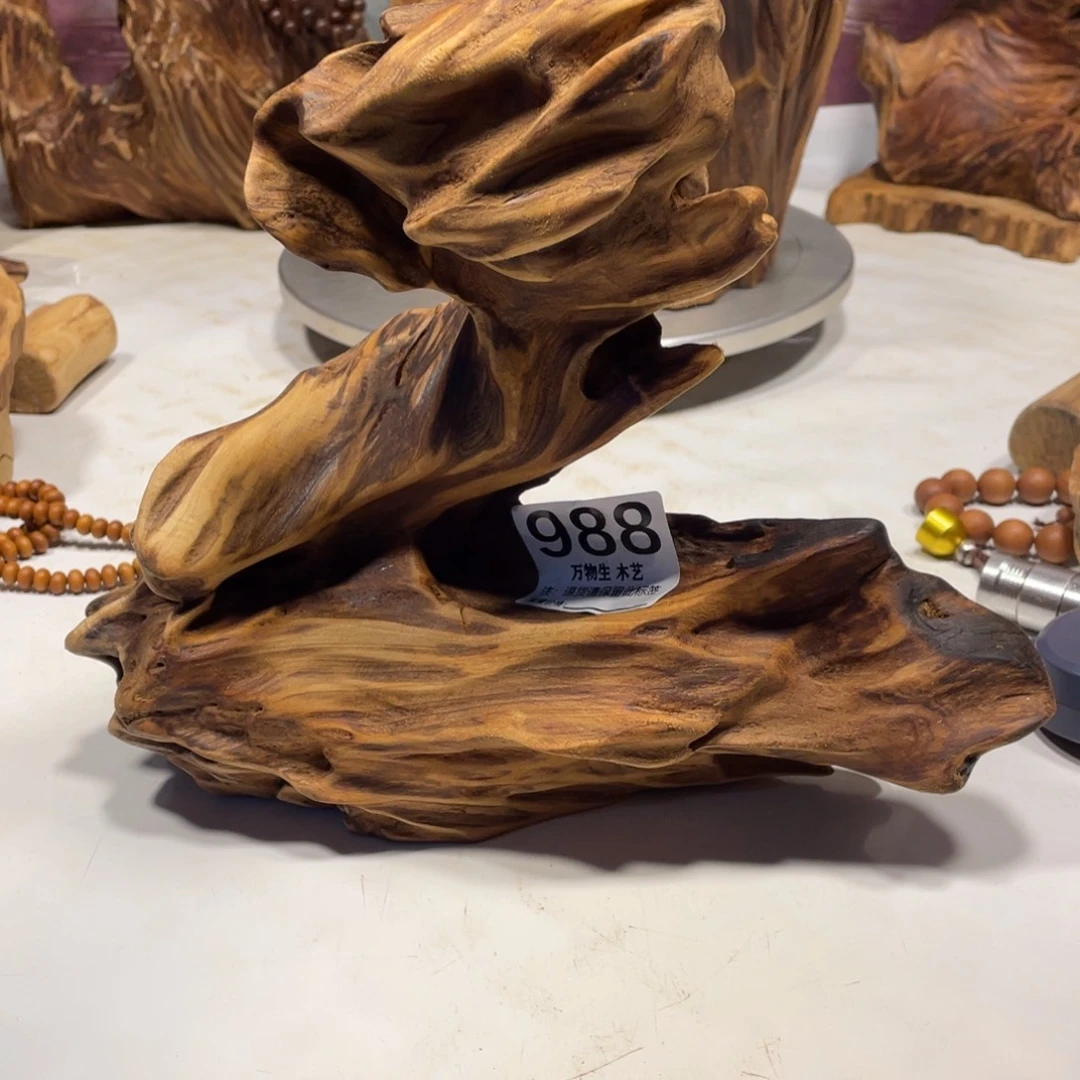 但***哥木清凉薄荷药香味随形摆件，土埋老料自然香韵造型独特