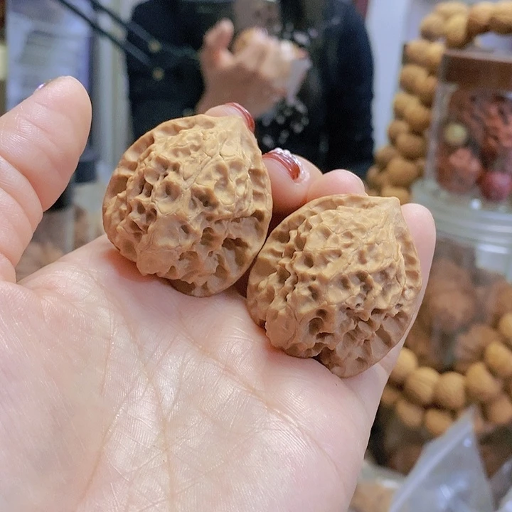【闪购商品】文玩核桃把件35白蛇谷