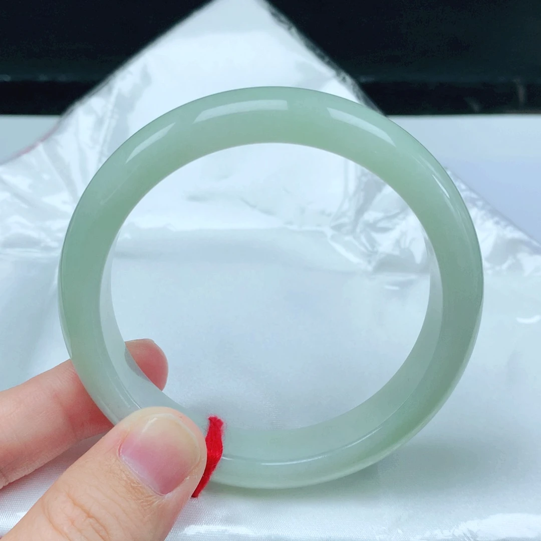 未镶嵌手镯翡翠58