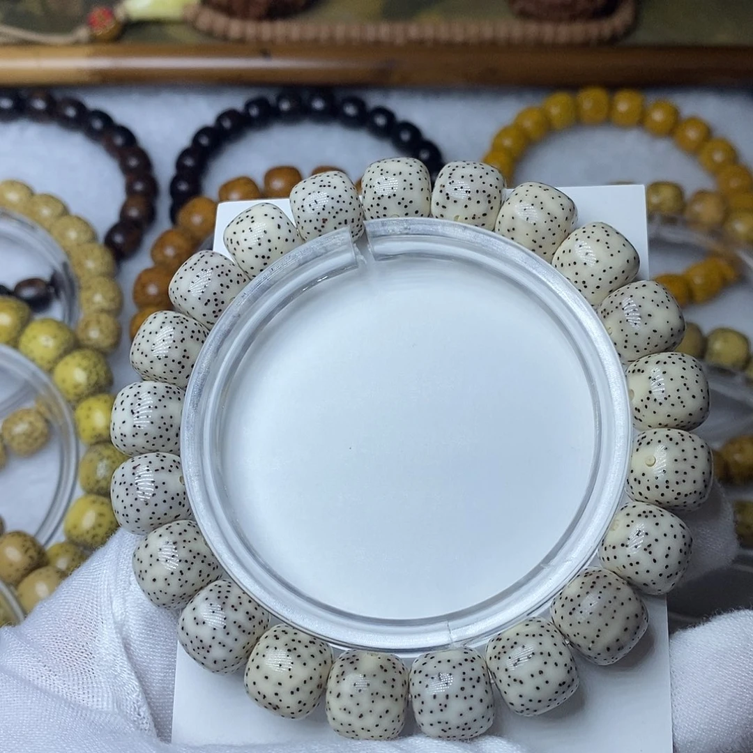 星月菩提手串11瓷白王者星毕业