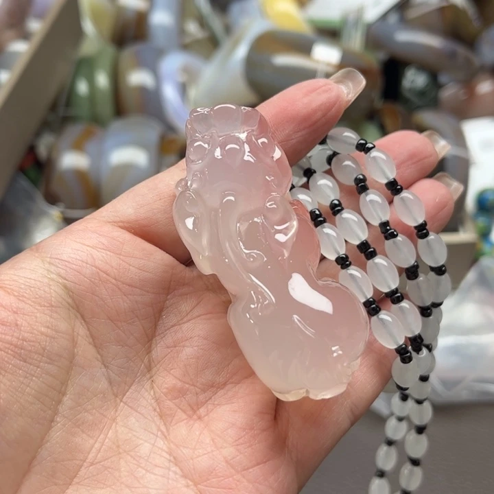 石英岩玉手镯未镶嵌