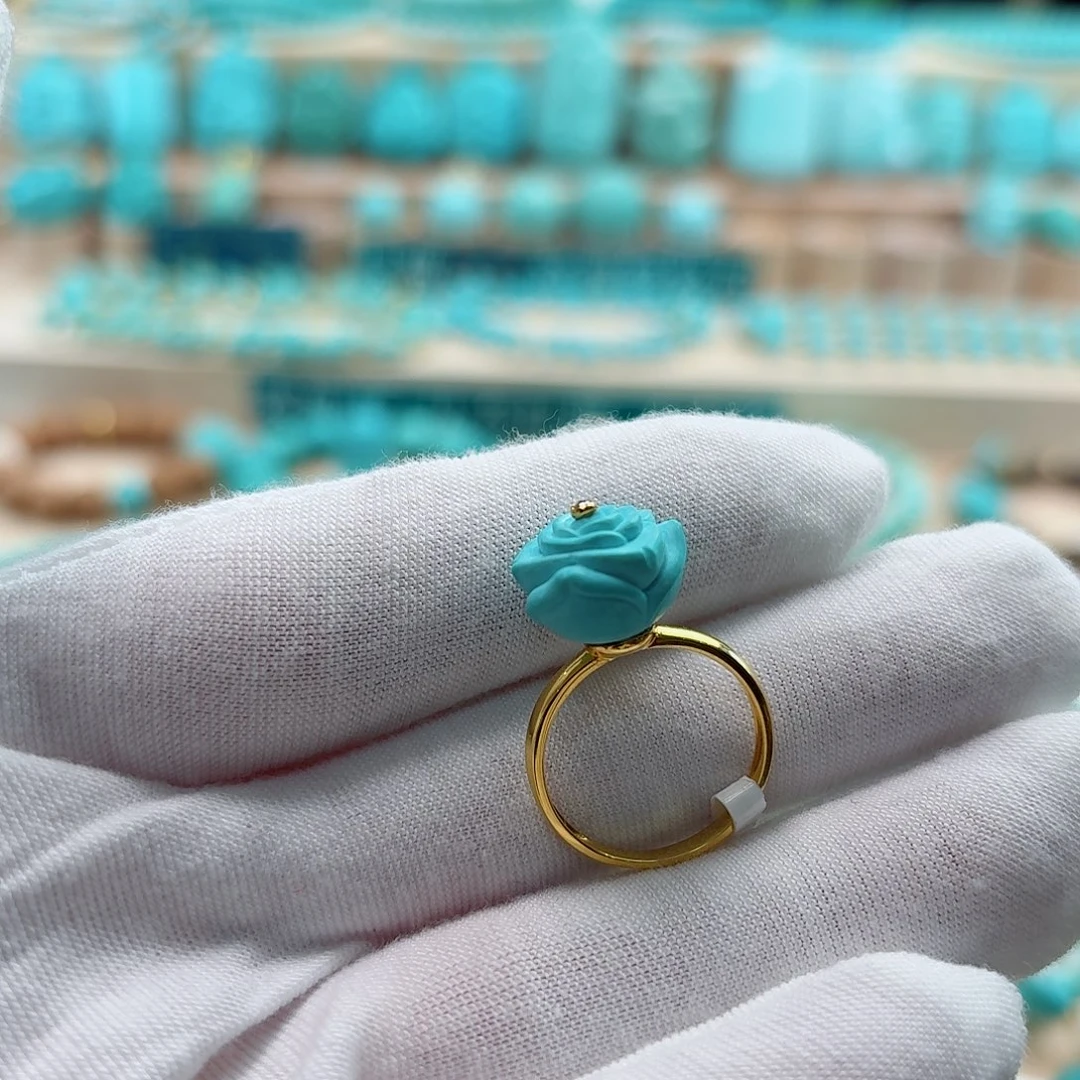 绿松石18K金镶嵌珠宝奇石