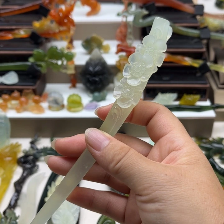 蛇纹石玉未镶嵌岫玉发簪