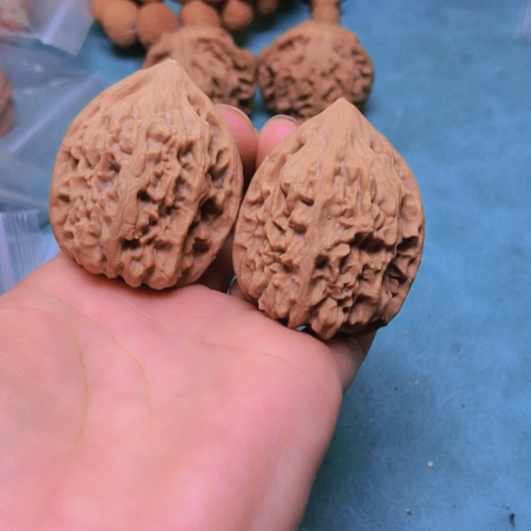 【闪购商品】摆件核桃38鸡心修尖