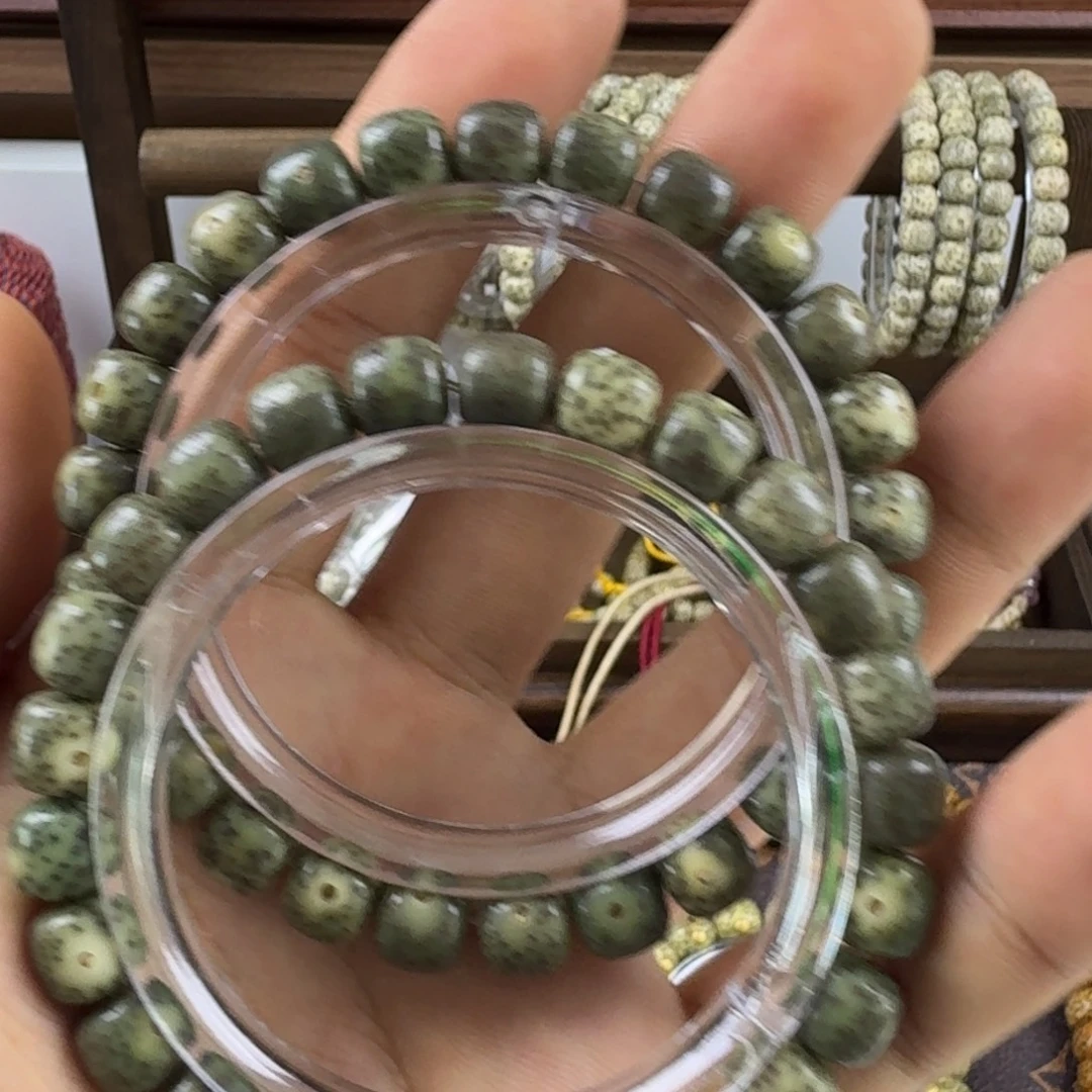 吊坠星月菩提同枝果绿星月菩提9mm左右