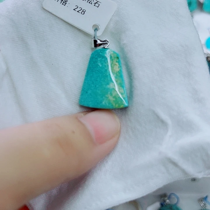 未镶嵌南红玛瑙珠宝奇石
