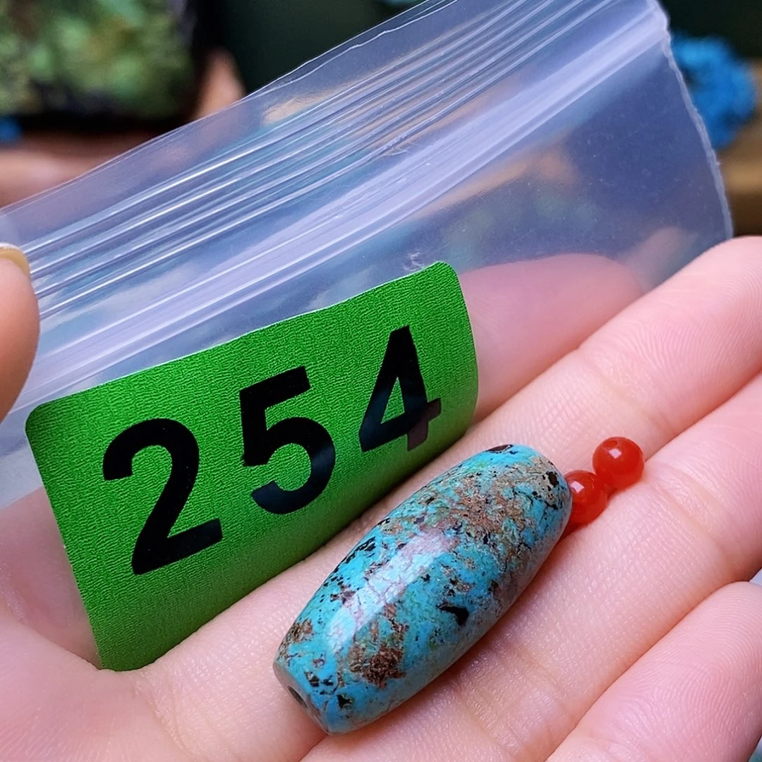 未镶嵌南红玛瑙珠宝奇石