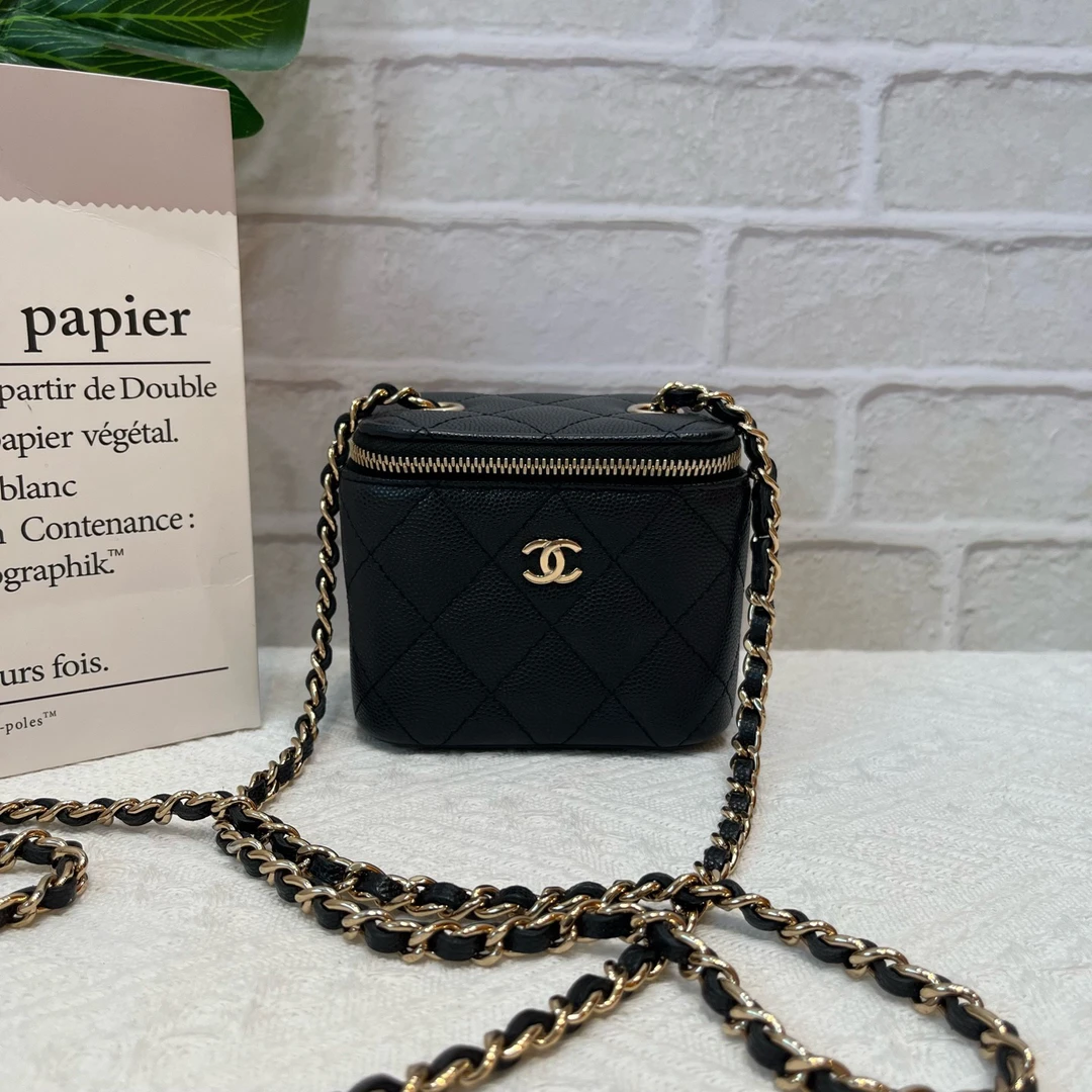 99新 Chanel/香奈儿 /21S 小盒子化妆包黑金荔枝纹/31开有卡