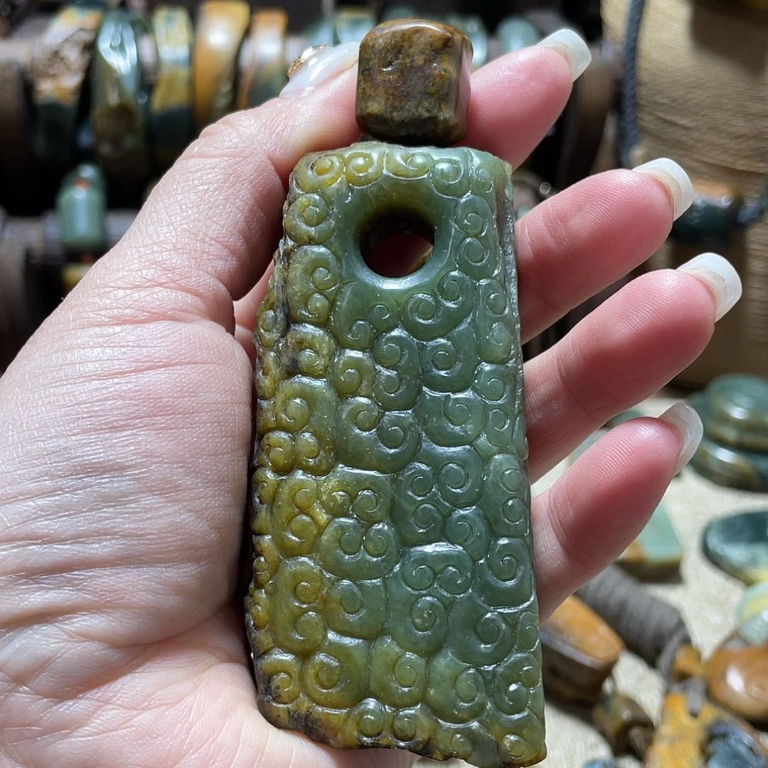 岫岩河磨玉（透闪石质玉）把件未镶嵌老****柔