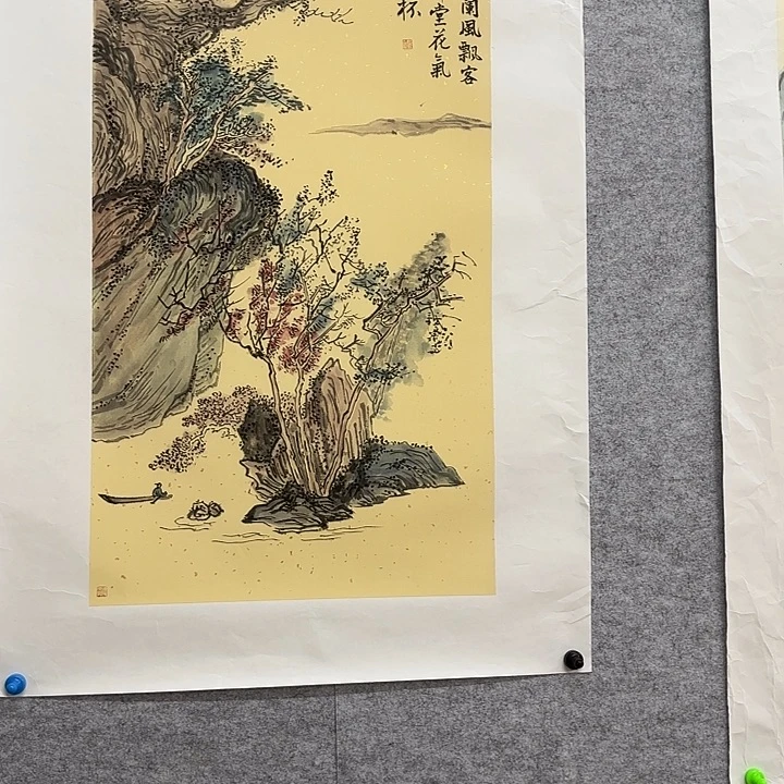 国画花鸟等图案为一体而