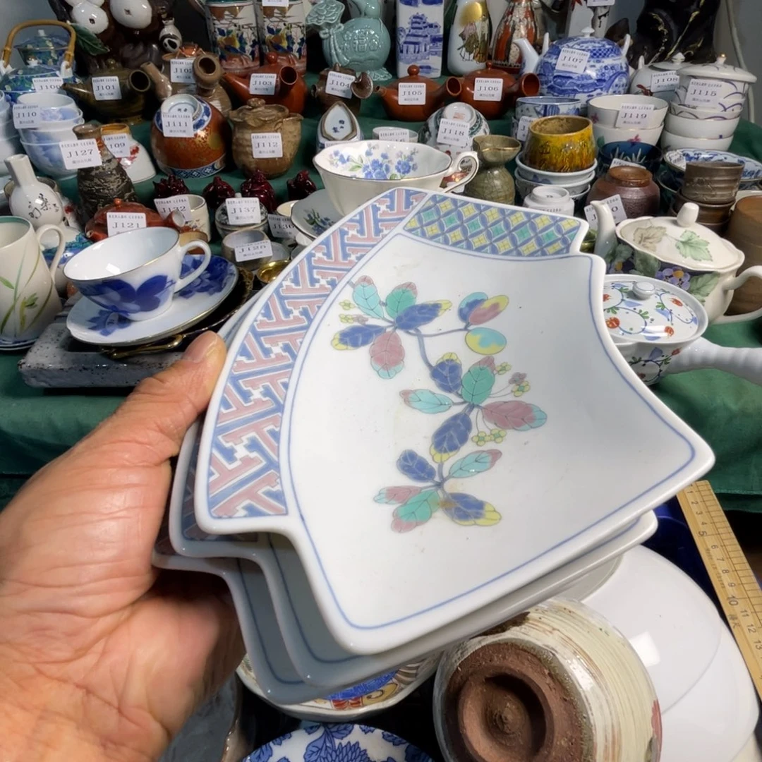 栗****其他散瓷默认微瑕完美者慎拍