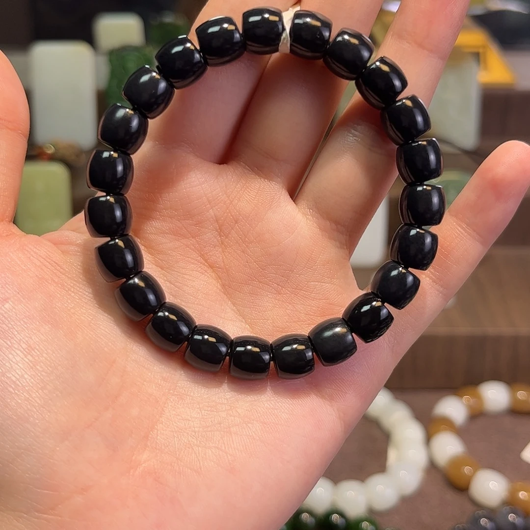 和田玉未镶嵌手串