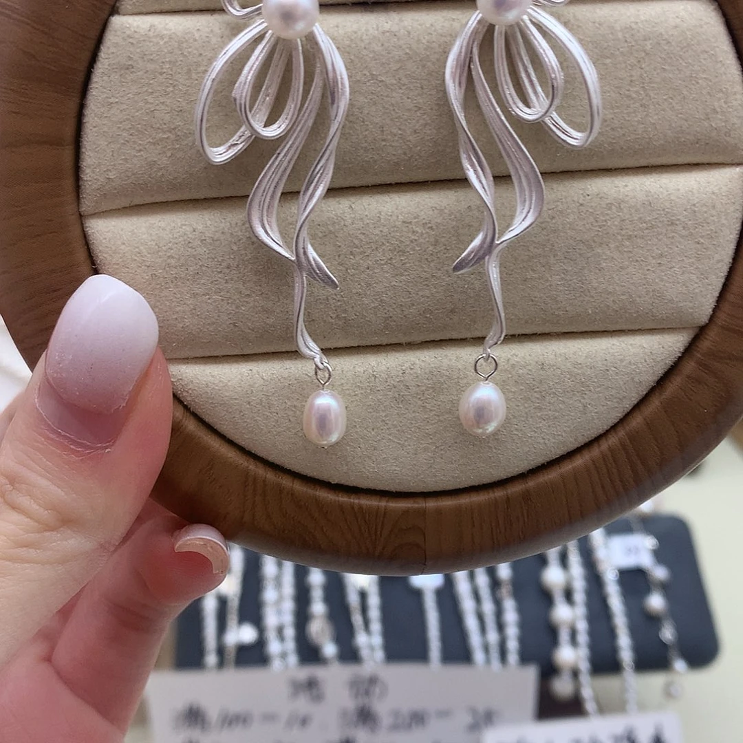 未镶嵌耳饰淡水珍珠