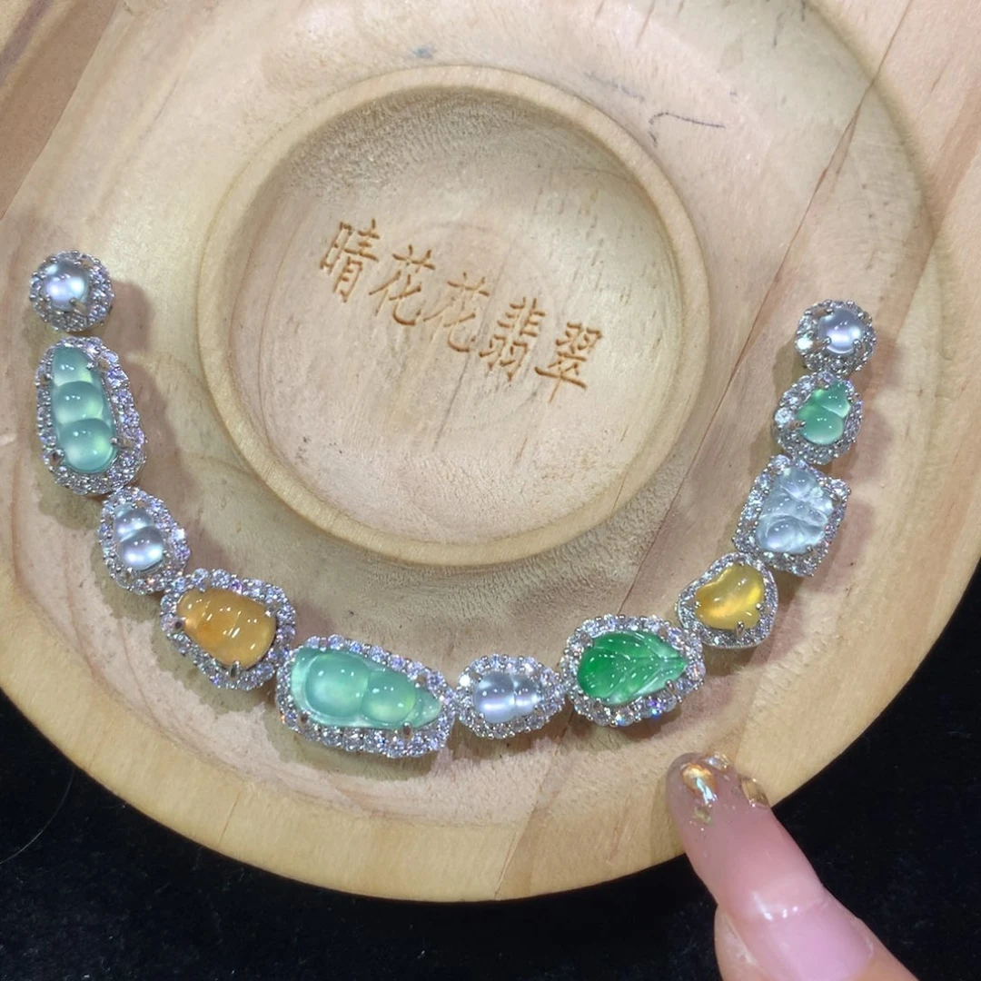颈饰未镶嵌翡翠翡翠