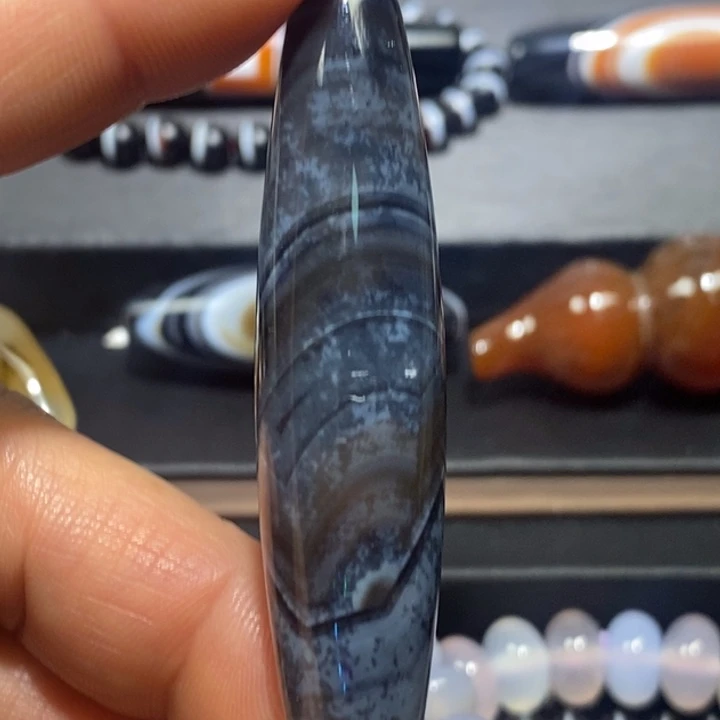 玛瑙/玉髓未镶嵌挂件