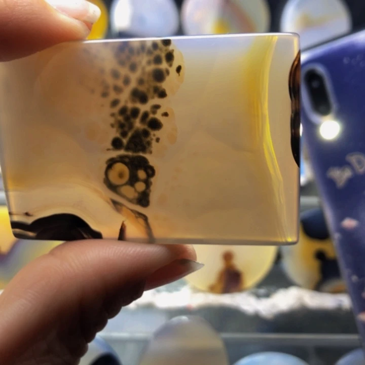 合金玛瑙/玉髓珠宝奇石50