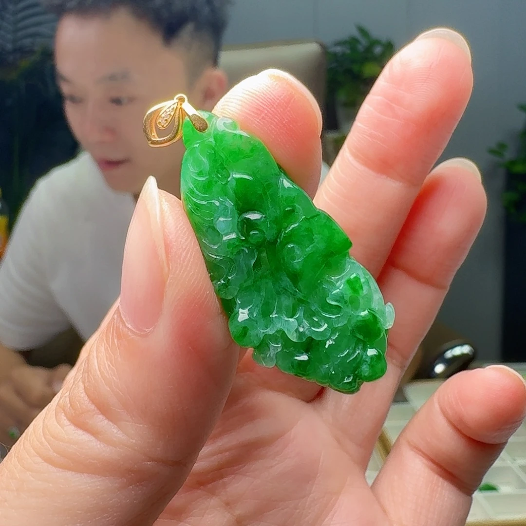 翡翠18K金镶嵌吊坠(不含链)天然