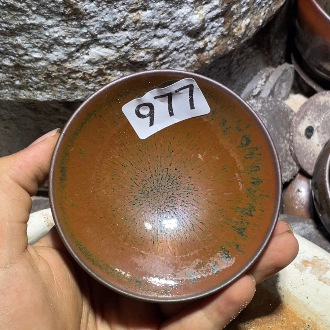 摆件陶瓷餐具和玩具等你