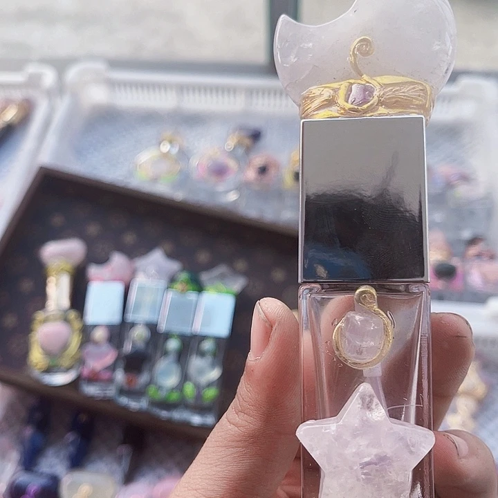 兔****未镶嵌水晶摆件水晶