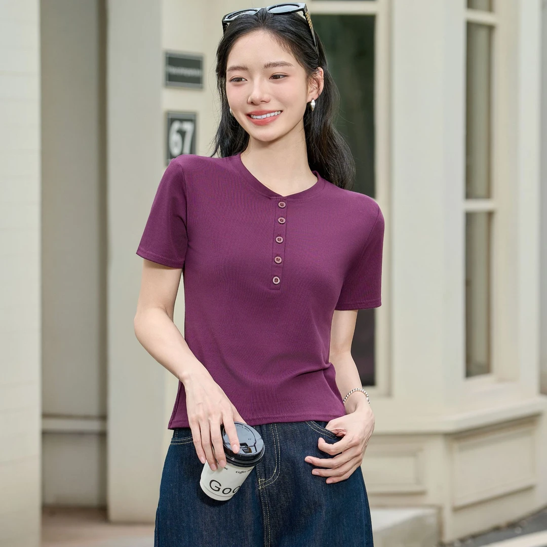 穿出天鹅颈~莱赛尔天丝+玻尿酸！排扣V领欧若风百搭短袖！