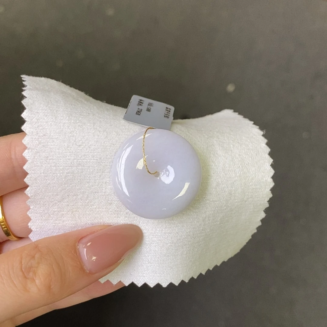 【闪购商品】颈饰未镶嵌翡翠平安扣