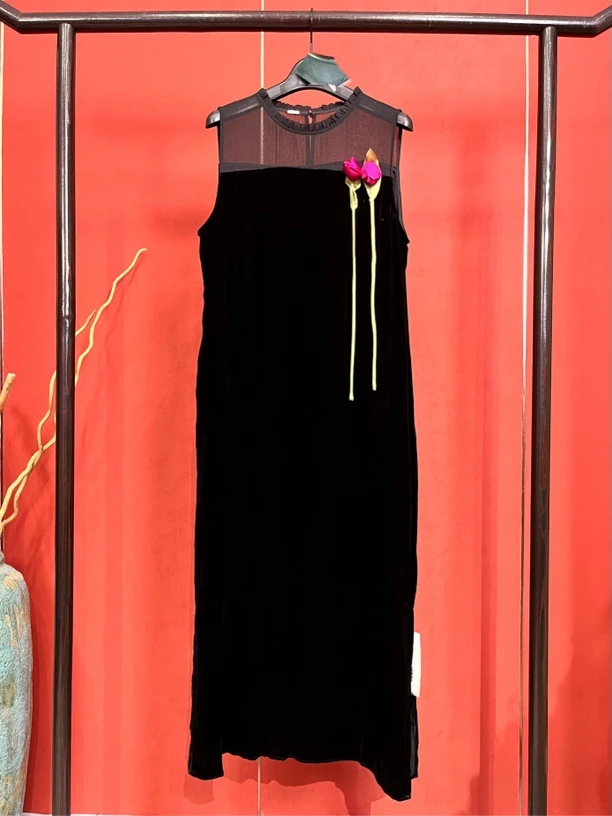 轻奢新中式花朵刺绣丝绒连衣裙（91699）九悦